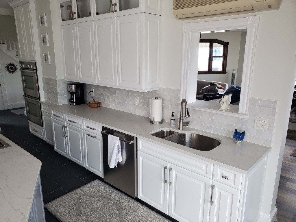Kitchen Cabinet Painting in&nbsp;Hull-MA